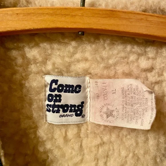 1970s faux shearling denim western vest - Picture 3 of 7